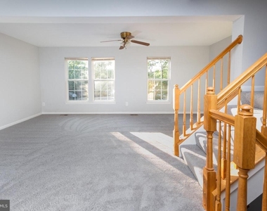 44877 Grove Terrace - Photo Thumbnail 9