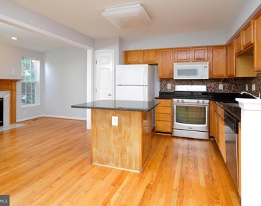 44877 Grove Terrace - Photo Thumbnail 20