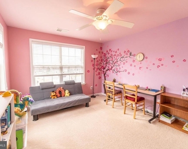 21934 Blackheath Way - Photo Thumbnail 18
