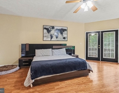 520 Oak Grove Drive - Photo Thumbnail 8