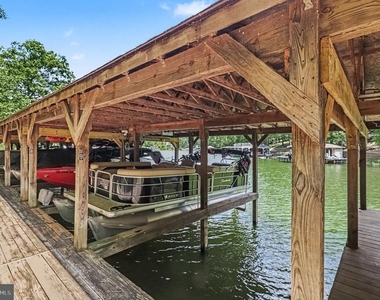 520 Oak Grove Drive - Photo Thumbnail 1