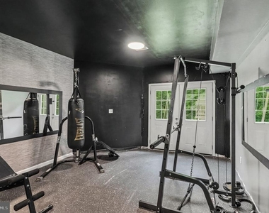 520 Oak Grove Drive - Photo Thumbnail 36