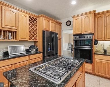 520 Oak Grove Drive - Photo Thumbnail 17