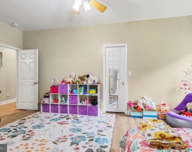520 Oak Grove Drive - Photo Thumbnail 31