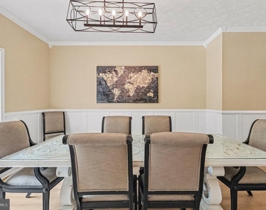 520 Oak Grove Drive - Photo Thumbnail 14
