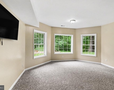 520 Oak Grove Drive - Photo Thumbnail 34