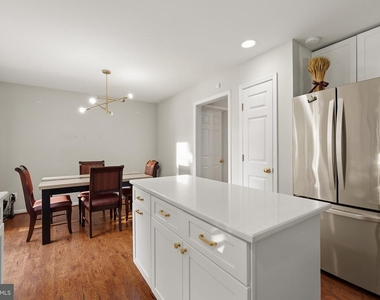 1122 Cypress Tree Place - Photo Thumbnail 16