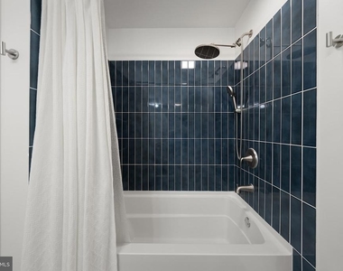 1122 Cypress Tree Place - Photo Thumbnail 20