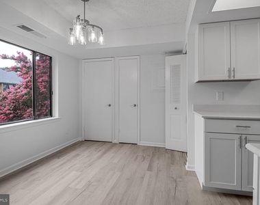 10223 Valentino Drive - Photo Thumbnail 10