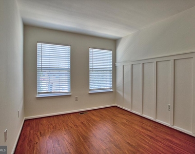 14679 Seasons Drive - Photo Thumbnail 22