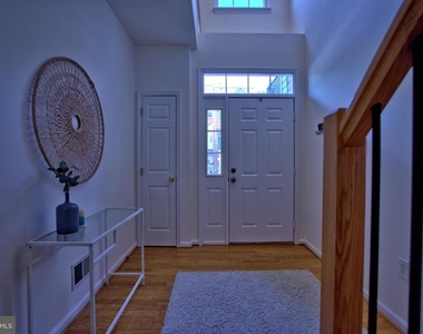 14679 Seasons Drive - Photo Thumbnail 32