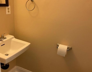 1666 Barnstead Drive - Photo Thumbnail 43