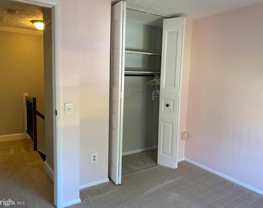 1666 Barnstead Drive - Photo Thumbnail 33