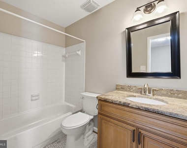 7978 Revenna Lane - Photo Thumbnail 16