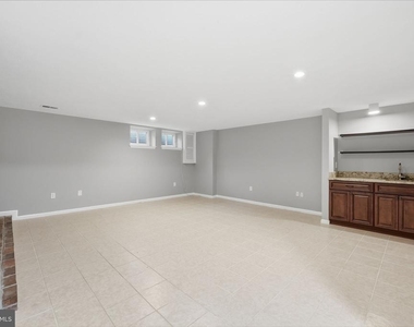7978 Revenna Lane - Photo Thumbnail 22