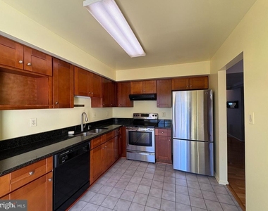 13236 Grand Junction Drive - Photo Thumbnail 2