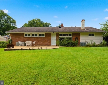 7414 Inzer Street - Photo Thumbnail 4