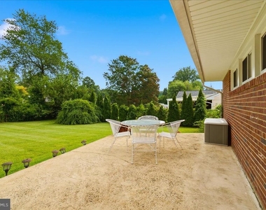7414 Inzer Street - Photo Thumbnail 7