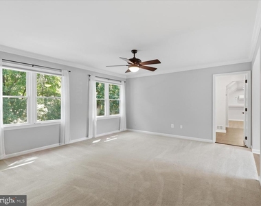 11108 Lochinver Lane - Photo Thumbnail 14