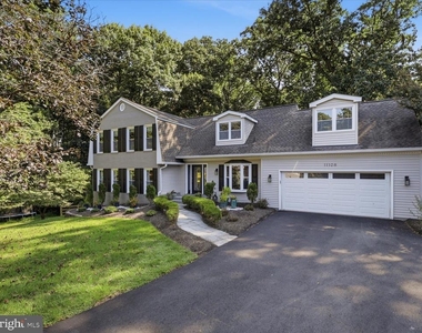 11108 Lochinver Lane - Photo Thumbnail 1