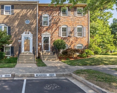 4600 Linmar Court - Photo Thumbnail 1