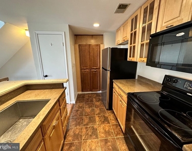 4311 Pembrook Village Drive - Photo Thumbnail 3
