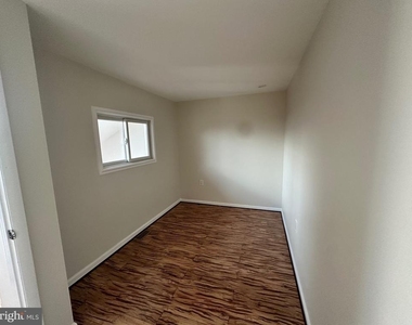 4311 Pembrook Village Drive - Photo Thumbnail 14