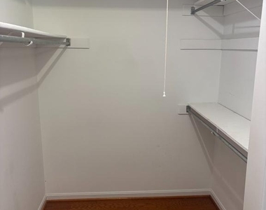 5700 Olde Mill Court - Photo Thumbnail 9