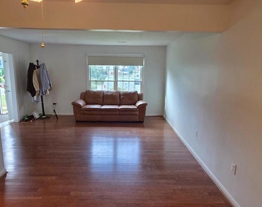6823 Ben Franklin Road - Photo Thumbnail 4