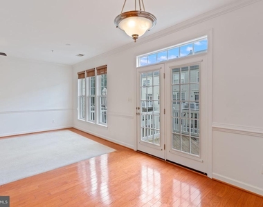 5675 Harrington Falls Lane - Photo Thumbnail 15