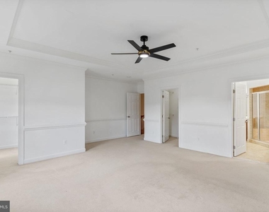 5675 Harrington Falls Lane - Photo Thumbnail 18
