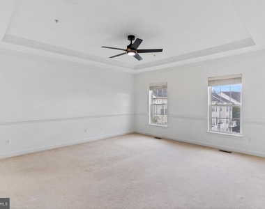 5675 Harrington Falls Lane - Photo Thumbnail 20