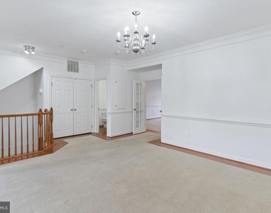 5675 Harrington Falls Lane - Photo Thumbnail 5