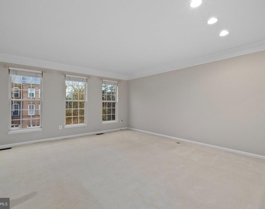 13620 Acorn Hunt Place - Photo Thumbnail 9