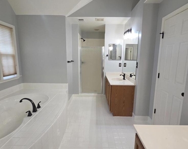 7659 Shuttington Drive - Photo Thumbnail 32