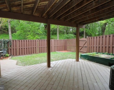 7435 Digby Green - Photo Thumbnail 19