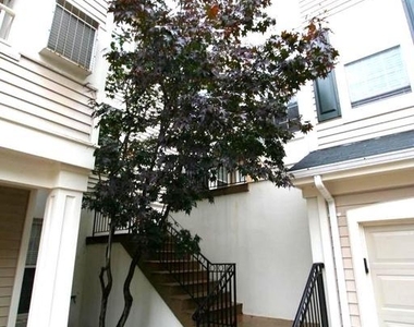 11402 Gate Hill Place - Photo Thumbnail 2