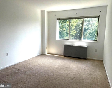 200 N Maple Avenue - Photo Thumbnail 13