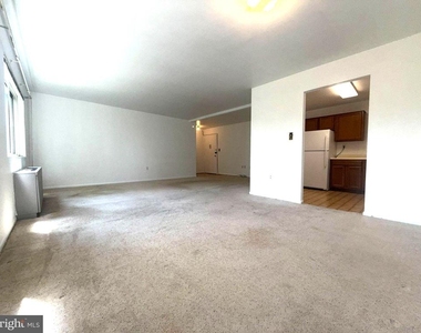 200 N Maple Avenue - Photo Thumbnail 17