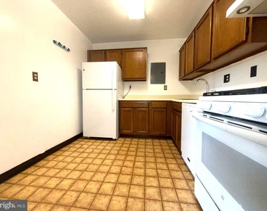 200 N Maple Avenue - Photo Thumbnail 18