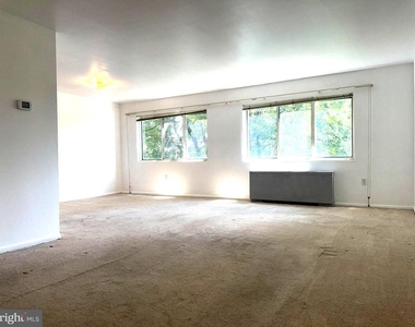 200 N Maple Avenue - Photo Thumbnail 15