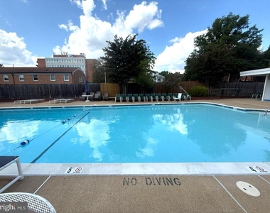 200 N Maple Avenue - Photo Thumbnail 20