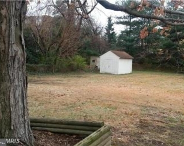1432 S Greenbrier Street - Photo Thumbnail 17