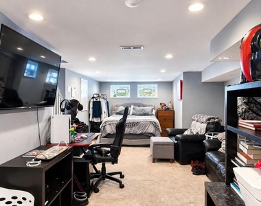 5867 Upland Way - Photo Thumbnail 23