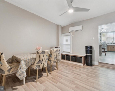 1644 S 26th Street - Photo Thumbnail 8