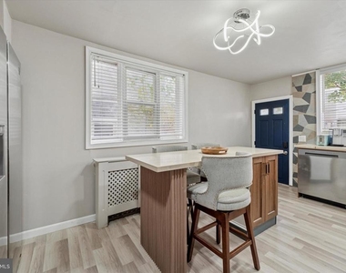 1644 S 26th Street - Photo Thumbnail 10