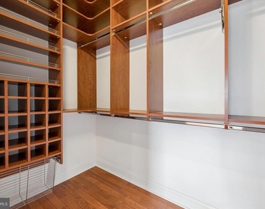 1111 Mount Vernon Street - Photo Thumbnail 21
