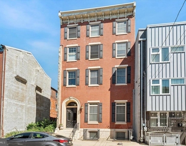 1111 Mount Vernon Street - Photo Thumbnail 1