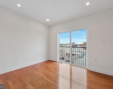 1111 Mount Vernon Street - Photo Thumbnail 22