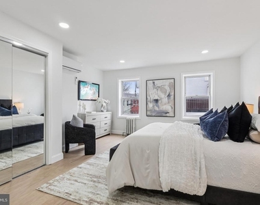 1302 N Lawrence Street - Photo Thumbnail 30